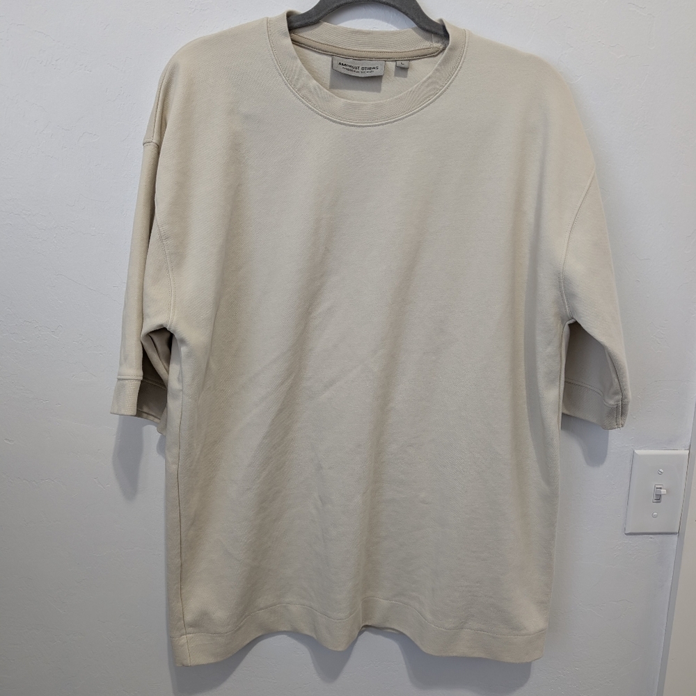Amongst Others Classic Beige Short Sleeve Tee Cotton Blend Size L Casual Thick